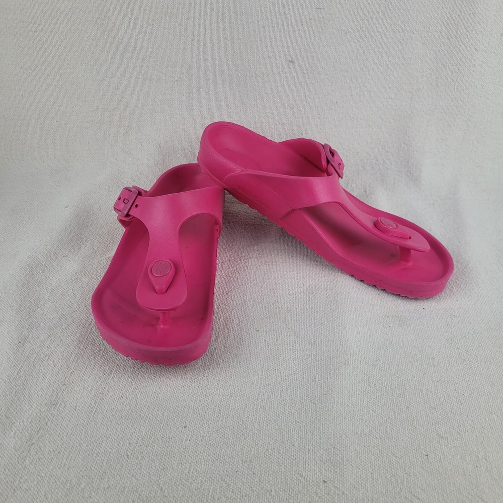 Birkenstock Gizeh EVA Neon Pink Waterproof Thong Sandals Girls Size 33 L2 210